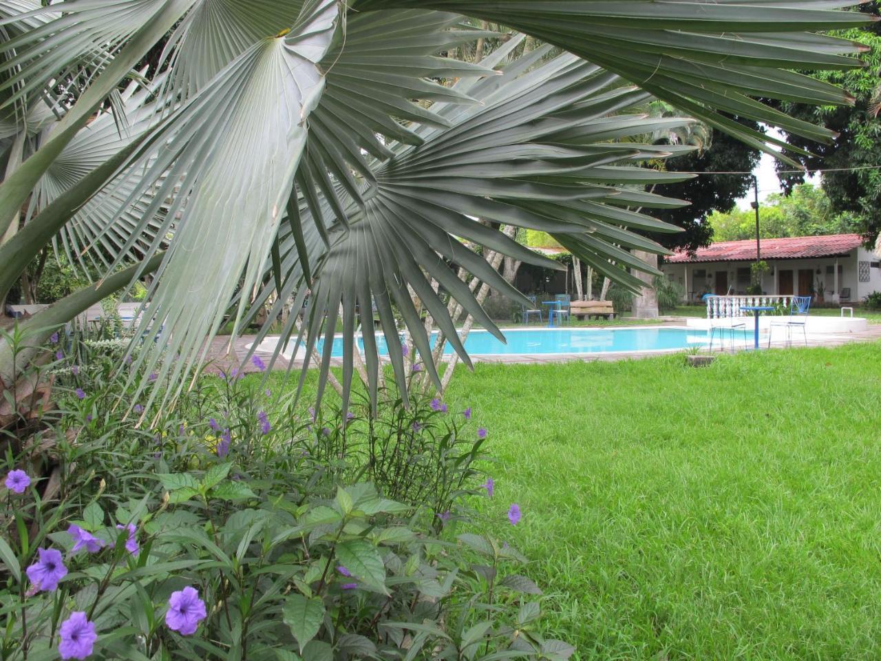 Waka Hotel Rural ออนดา ภายนอก รูปภาพ
